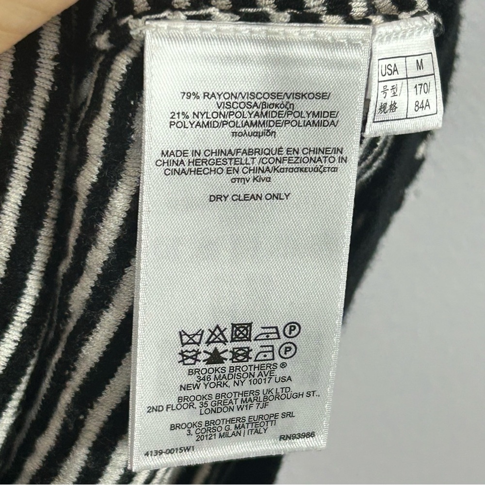 Brooks Brothers Black and White Short Sleeve Tee Size M - Picture 7 of 8